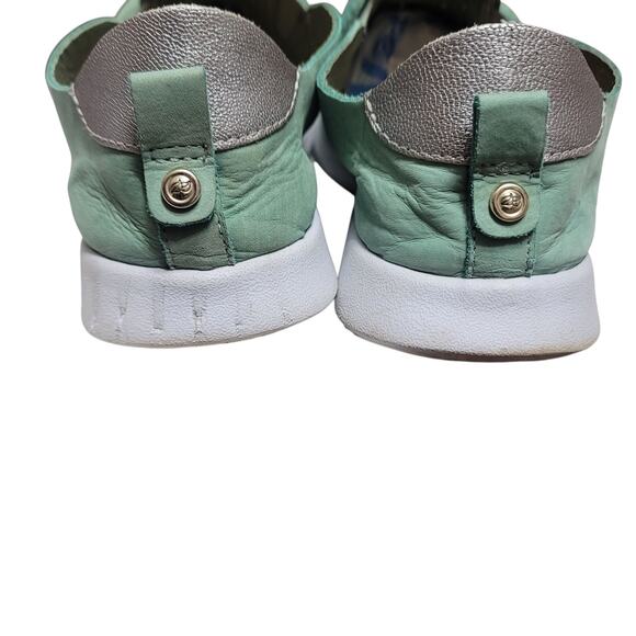 Nurture Jaquee Perforated Suede Sneakers Lotus Green SZ 7.5 - Picture 7 of 10